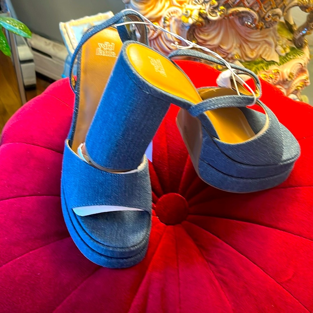 Women shoes